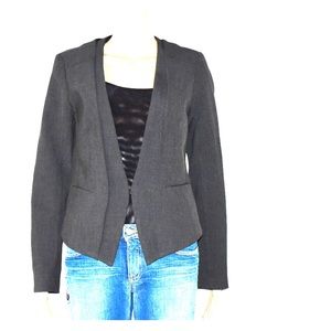 Trina Turk size 6 grey blazer